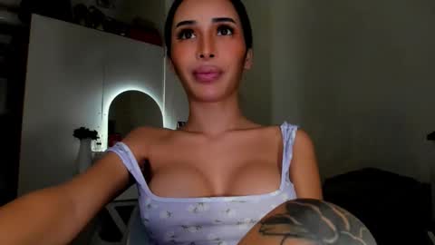 Jovill Mays online show from November 12, 7:09 am