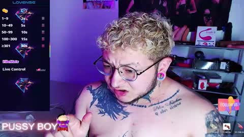 Prince online show from March 23, 5:18 pm