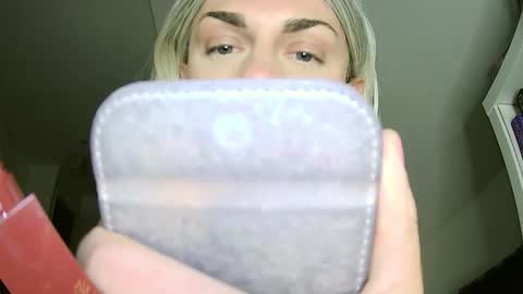 KCGREY online show from September 8, 7:34 pm