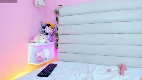 princessolivee online show from February 27, 9:47 pm