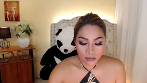 princessyanzy1 online show from February 6, 12:05 pm