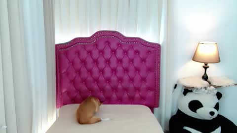 princessyanzy1 online show from April 20, 12:01 am