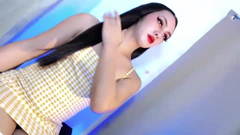 queen_danaya online show from September 15, 8:19 am