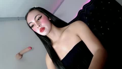 queen_danaya online show from April 11, 9:13 am