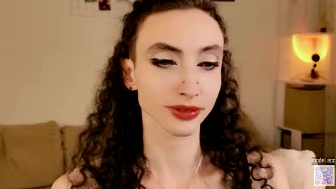 queen_of_tease online show from February 7, 11:00 pm