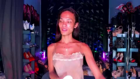 ValentinaMoone online show from April 26, 5:44 pm