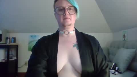 queerlyjaz online show from October 1, 1:50 am