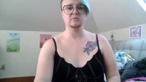 queerlyjaz online show from October 19, 9:51 pm