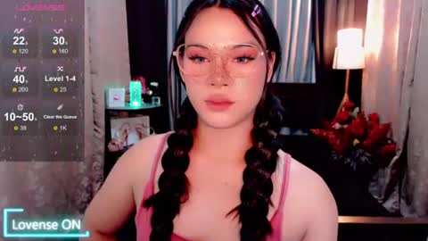 raeganclinton online show from September 14, 1:44 am