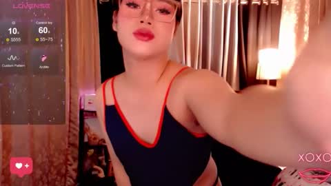 raeganclinton online show from September 29, 2:22 am