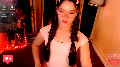 raeganclinton online show from October 10, 6:58 am