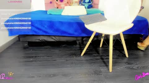 Rianna Garcia online show from April 8, 7:15 pm