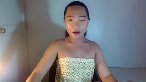 Snapshot of ritzy_steel chatting on February 15, 7:06 am RITZY online show from February 15, 7:06 am