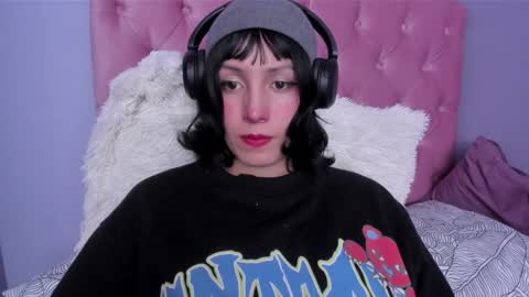Twelve 3 Inst Twelve 312002 Twitter Room312 2002 online show from December 24, 4:30 pm