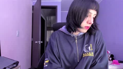 Twelve 3 Inst Twelve 312002 Twitter Room312 2002 online show from December 30, 6:38 pm