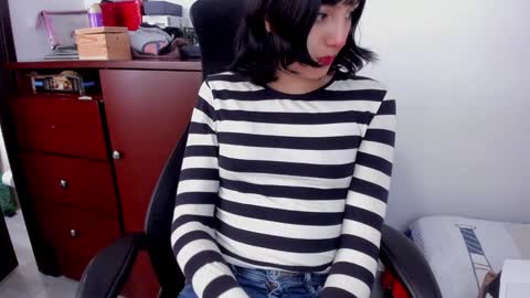 Twelve 3 Inst Twelve 312002 Twitter Room312 2002 online show from January 26, 4:30 pm