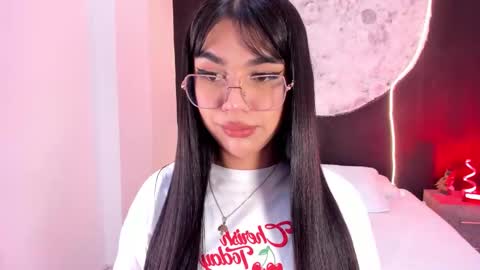 Rose online show from November 24, 2:19 pm