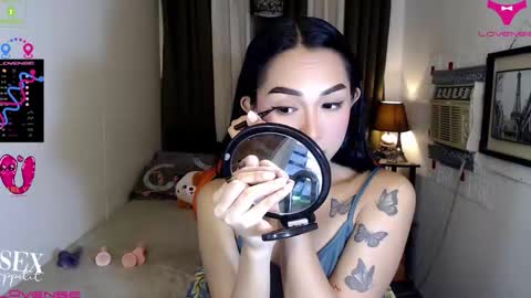 its me Sabel online show from November 9, 7:03 pm