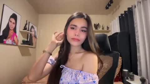 sabrinamadonna54 online show from July 3, 9:37 am