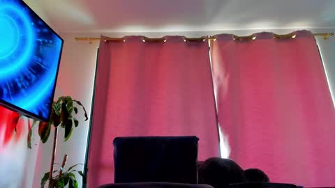 Sara  online show from December 2, 12:46 pm