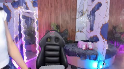 sam online show from May 27, 3:03 am