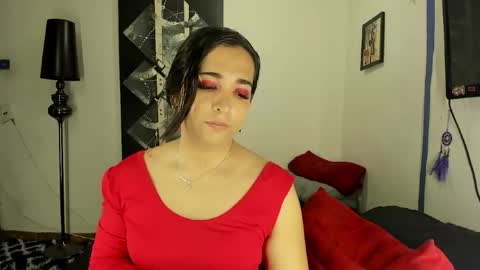  SARAHJEY     online show from April 13, 7:18 pm