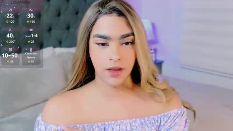 Snapshot of scarleth_sweety chatting on September 15, 1:21 am scarleth_sweety online show from September 15, 1:21 am