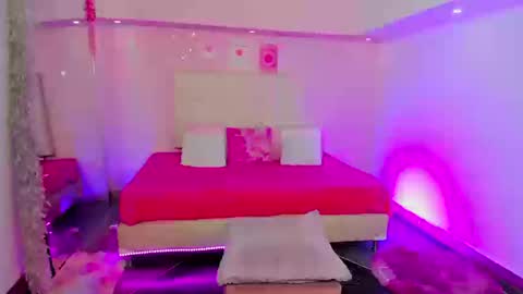 Scarlett  online show from September 16, 3:44 am