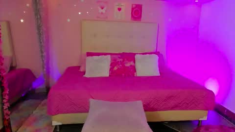 Scarlett  online show from September 30, 3:06 am