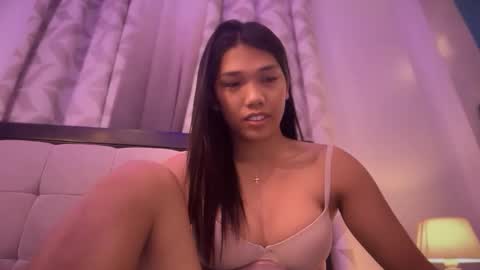 Snapshot of seductress_ph chatting on October 14, 12:50 pm ask me online show from October 14, 12:50 pm