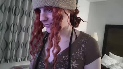 F A E online show from May 6, 1:23 am