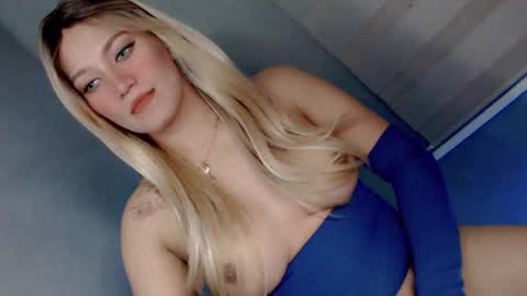 Britney Allen online show from October 6, 10:10 pm