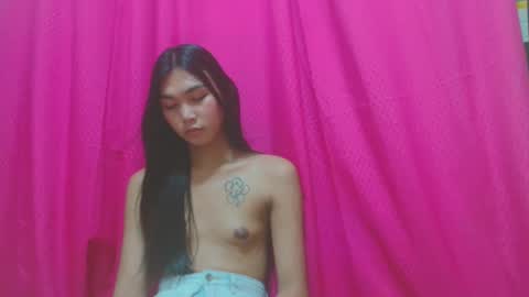 sexyhornyts4u online show from March 28, 3:25 pm