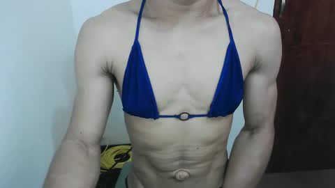 sexystrongcum online show from December 9, 3:29 am