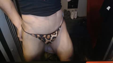 sexystrongcum online show from September 27, 12:19 am