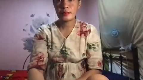 shantallee online show from March 3, 1:04 pm