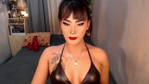 Sierrafina online show from December 18, 5:18 pm