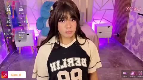 Siiam Tay online show from September 24, 3:23 am