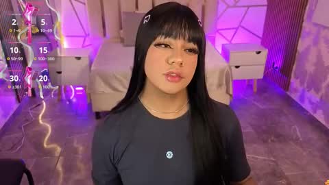 Siiam Tay online show from March 4, 3:13 am