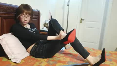 Sissy Ada online show from February 18, 2:03 pm