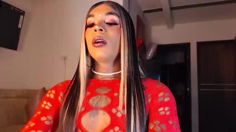 jesica online show from October 29, 6:00 am