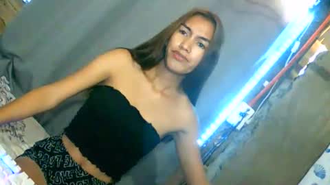 slut_goddessqueen69 online show from September 20, 12:38 am