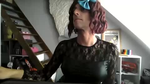 sluttytoy83 online show from July 13, 2:30 pm