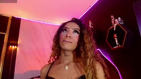 sofia__hills_01 online show from May 27, 1:19 pm