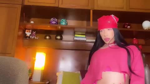 Snapshot of sofiiboniita_ chatting on December 12, 8:36 am Sofa bonita online show from December 12, 8:36 am