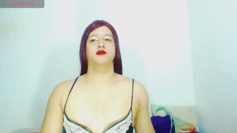 sophiehillsxo online show from May 20, 8:09 am