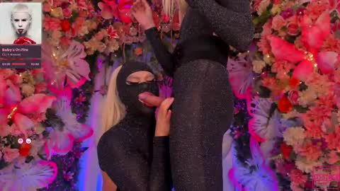  Alison  Sharon  online show from March 21, 8:19 am