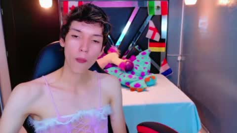 stefany piink online show from July 6, 12:34 pm