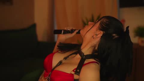 Stella online show from January 8, 7:03 am