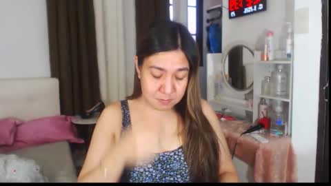 Stella online show from March 10, 4:27 am